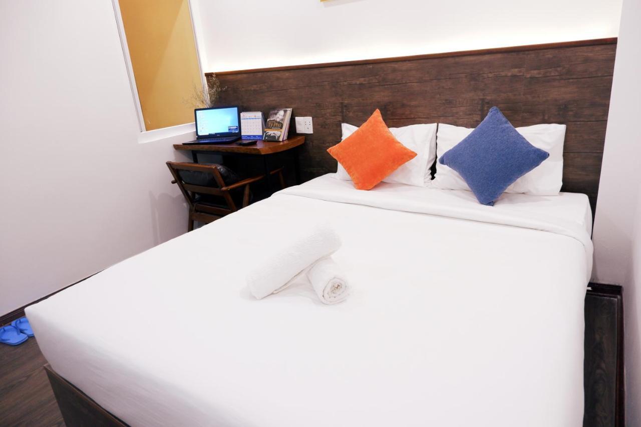 Hotel Happy House 2*